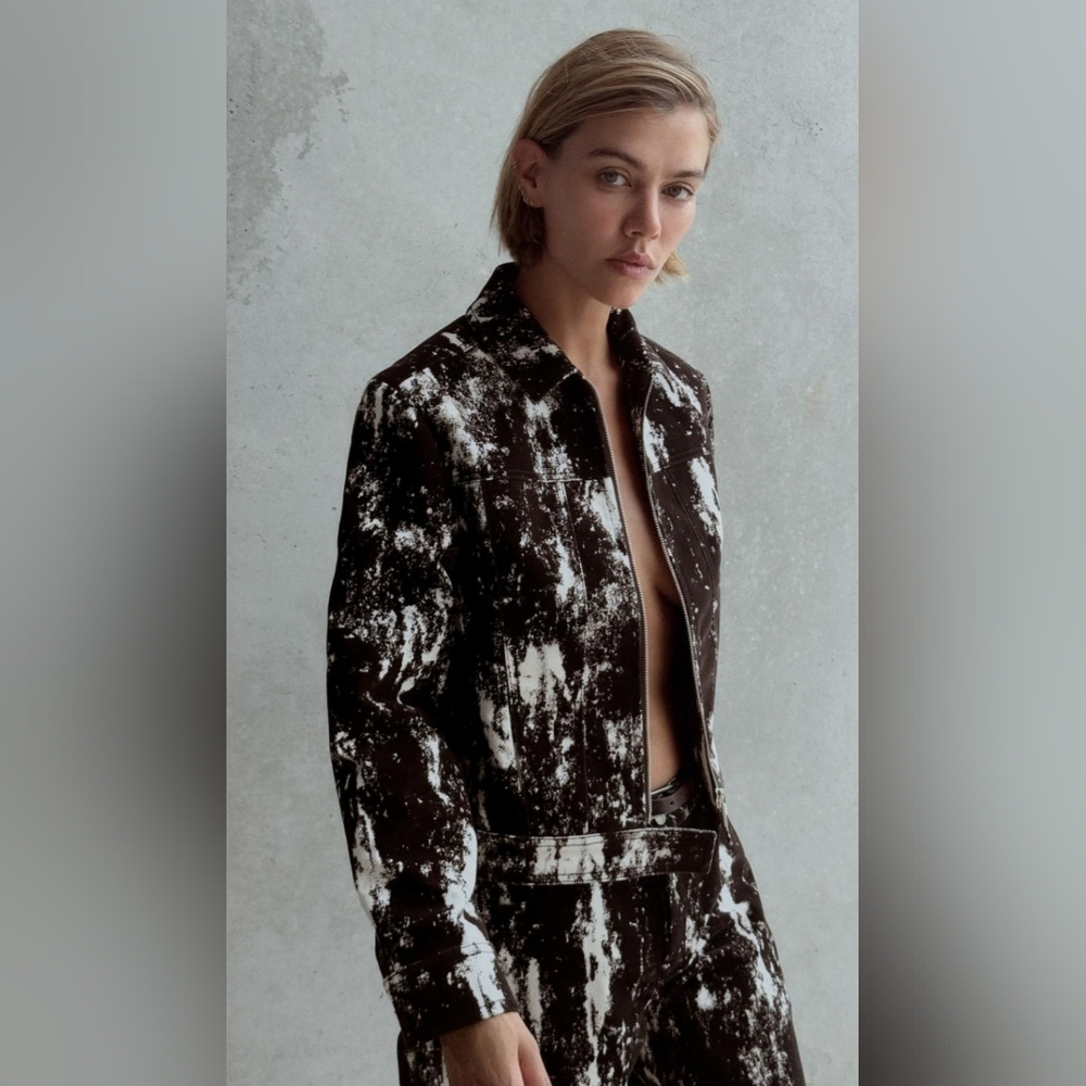 Pattern Flocked Jacket